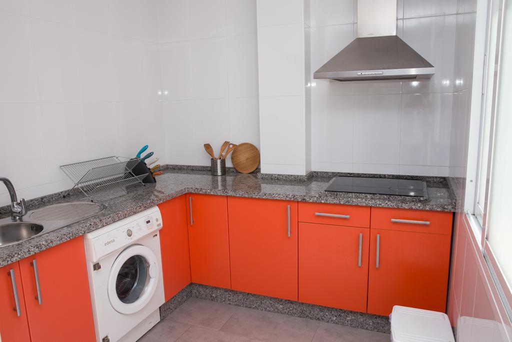 Apartamentos Chuita Playa Малага Екстер'єр фото
