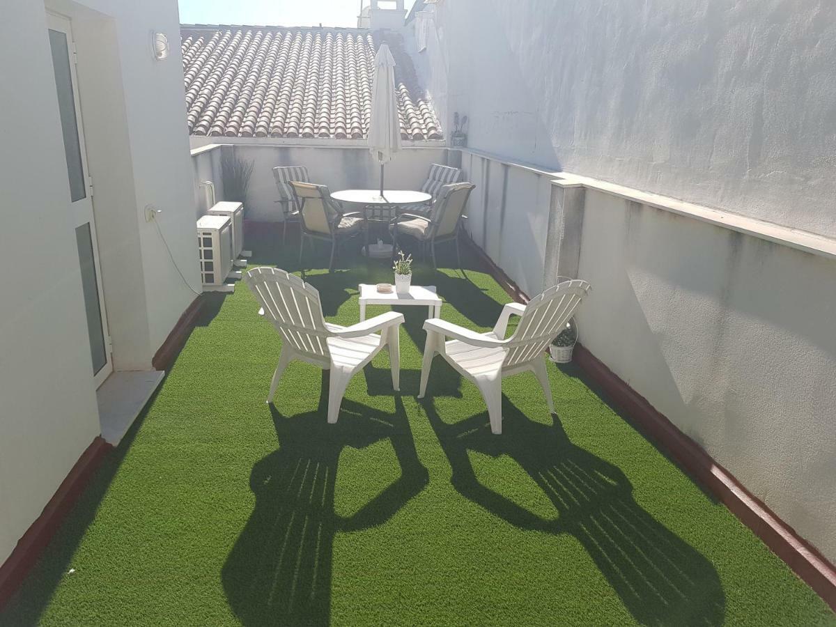 Apartamentos Chuita Playa Малага Екстер'єр фото